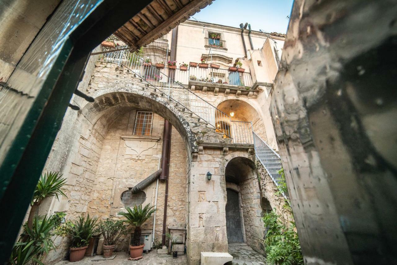 Baroni Giampiccolo Suite Ragusa Eksteriør bilde